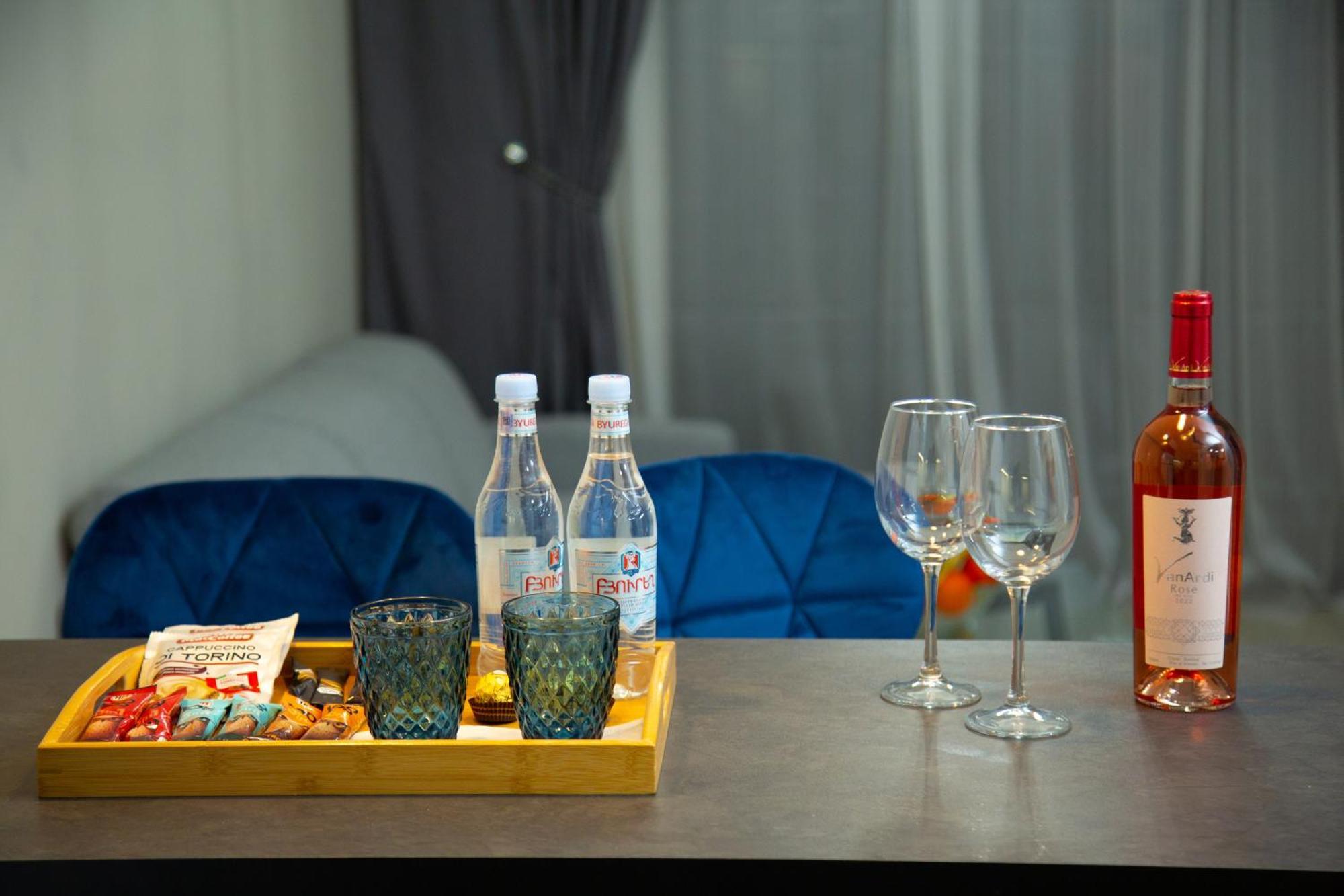 Sunday Apart Hotel Tsaghkadzor Ngoại thất bức ảnh